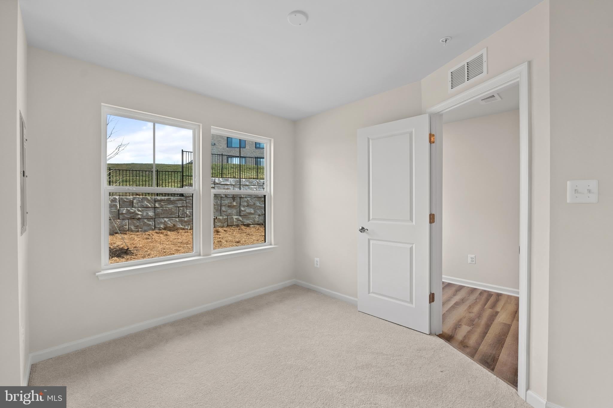 6045 SOHO WAY – photo 5
