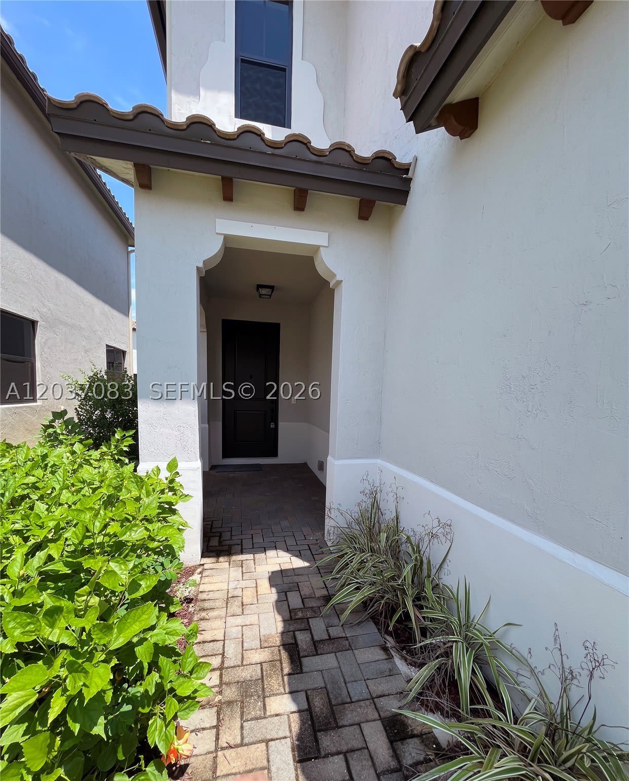5525 Agostino Way – photo 2