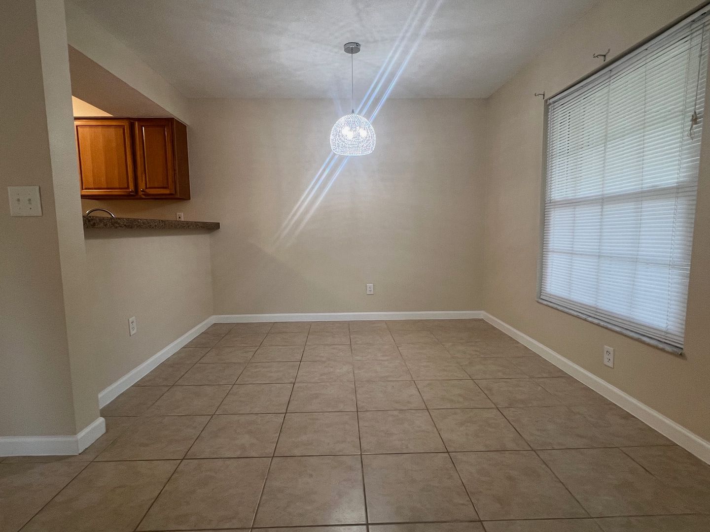 First Floor Condo in Bonaventure – photo 4