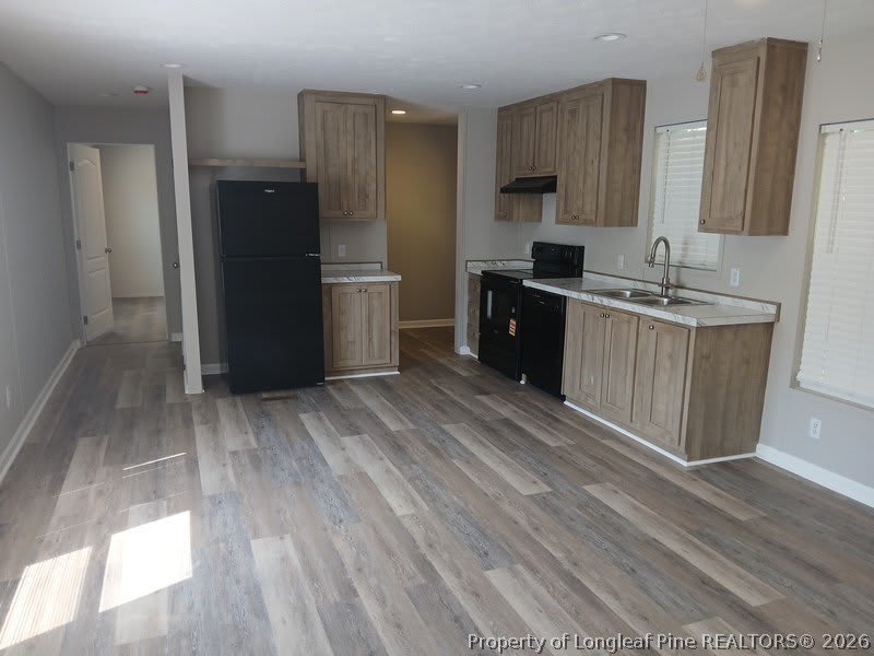398 Bainbridge Ct – photo 2