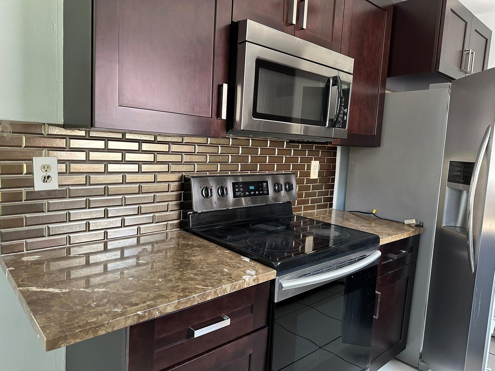 1705 Adams Street – photo 4