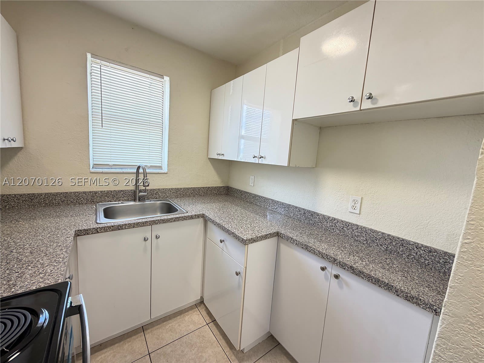 333 NW 2nd Ave – photo 5