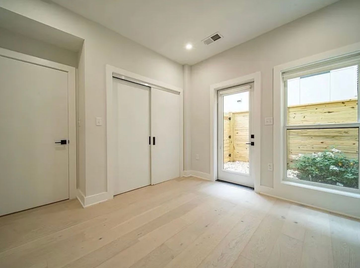 1117 24th Street NW – photo 3