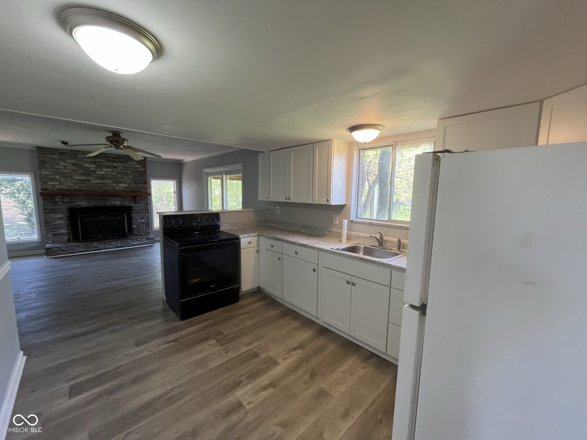 3751 W 97th Street – photo 5