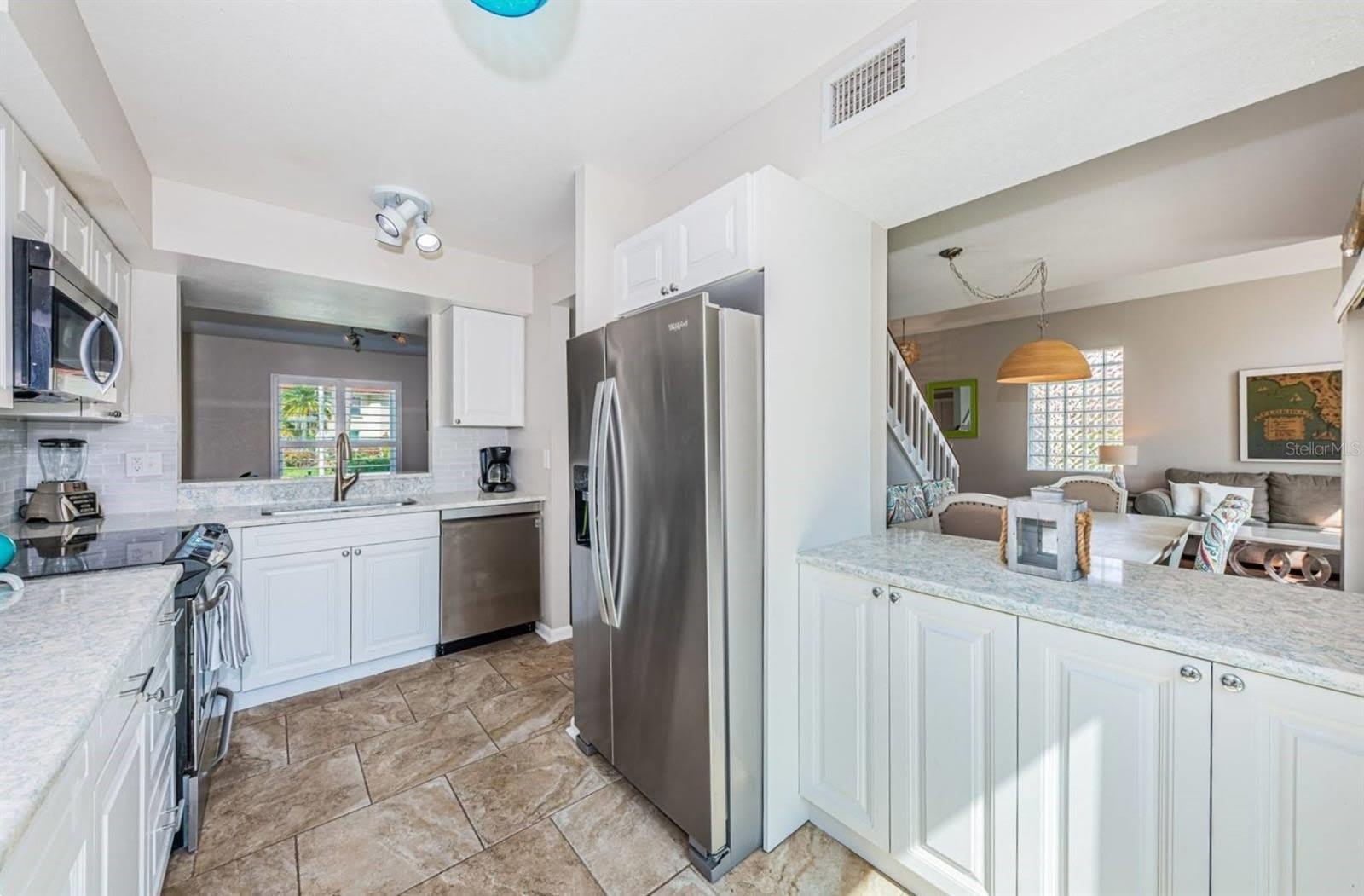 6107 Mirada Circle – photo 2