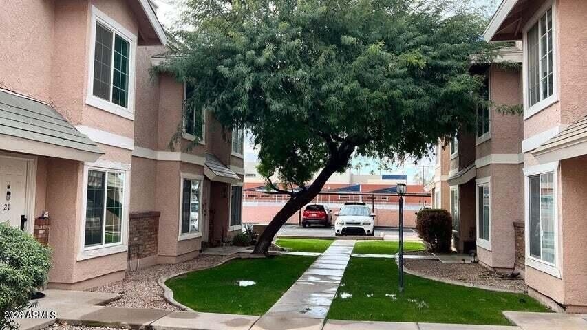 1055 W 5TH Street – photo 2