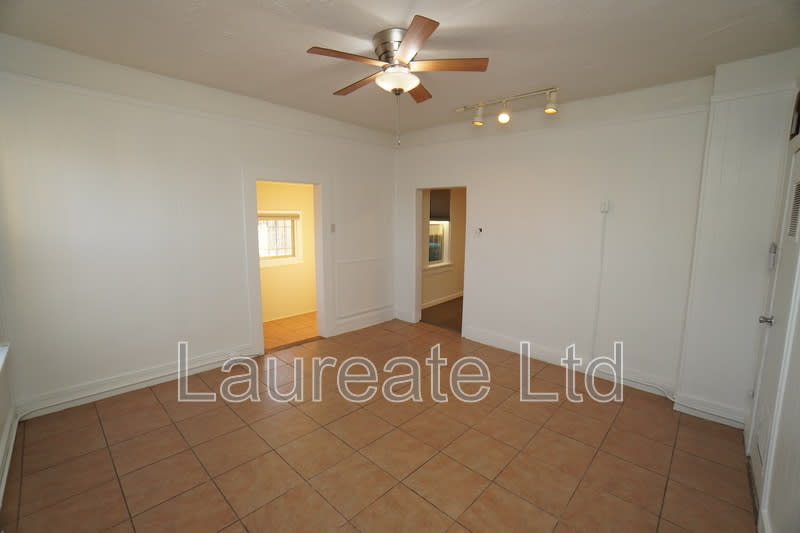 2417 E 47th Ave – photo 2