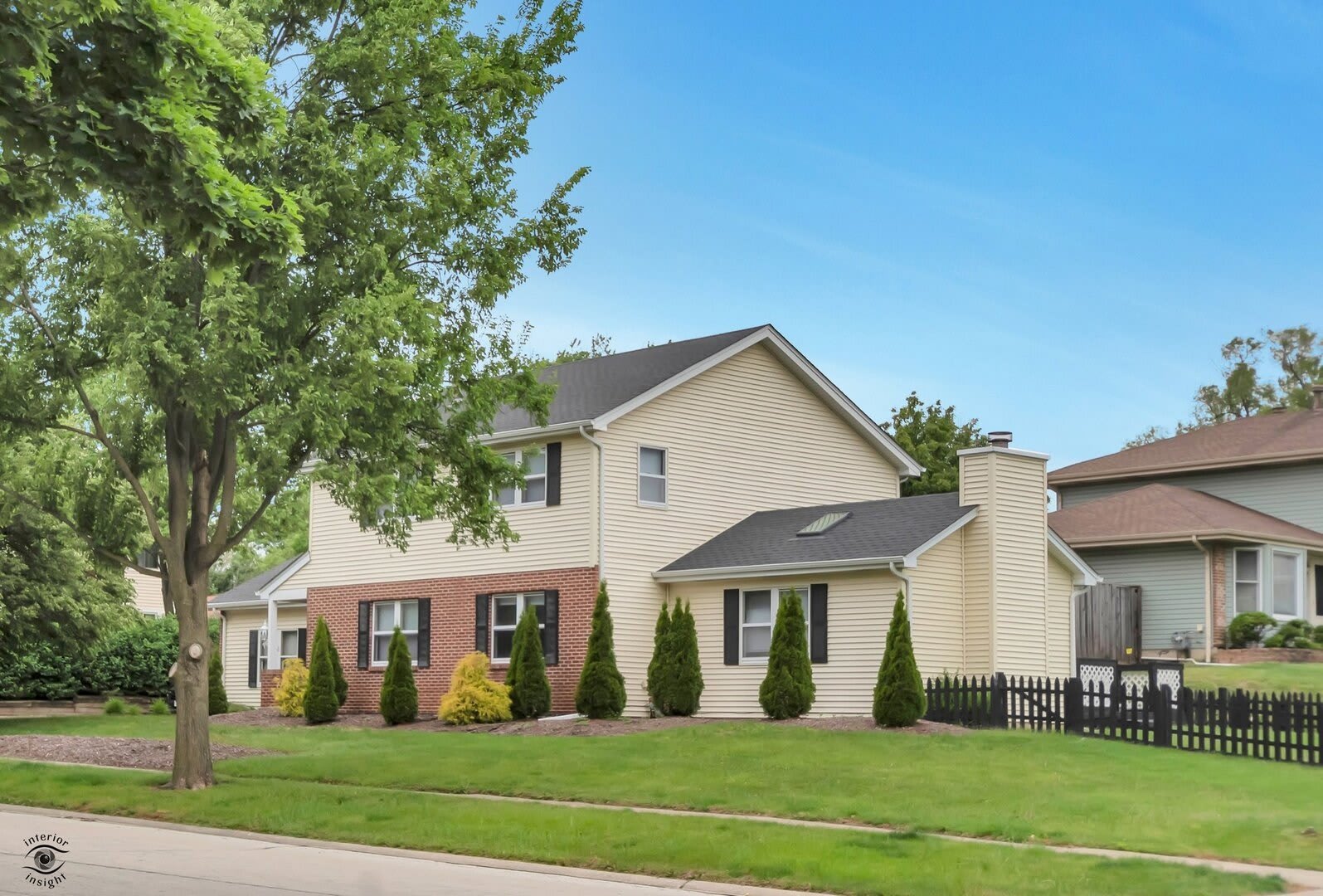 8348 Adbeth Avenue – photo 5