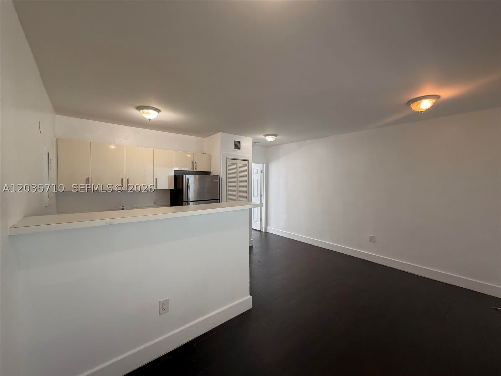 1040 NW 3rd Ave – photo 1