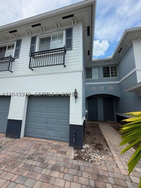 3595 NW 13th St – photo 5