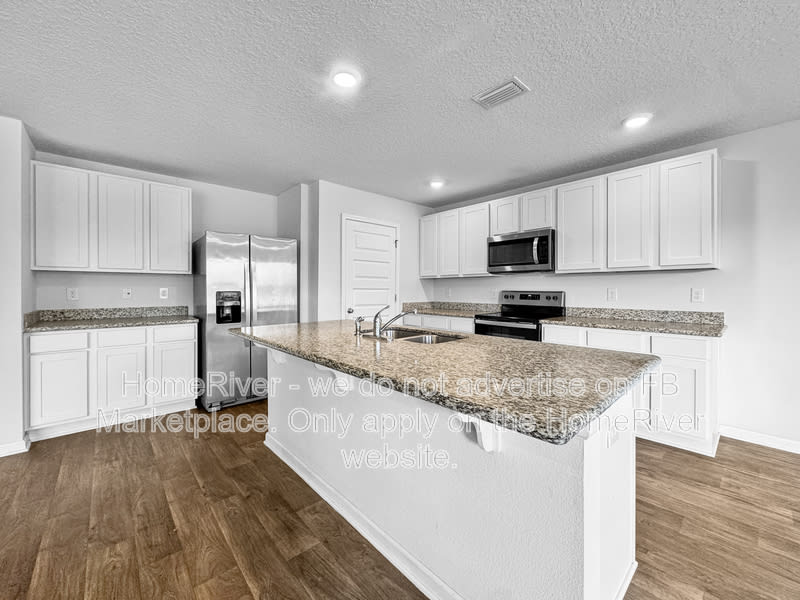 5578 Guinevere Ln – photo 4