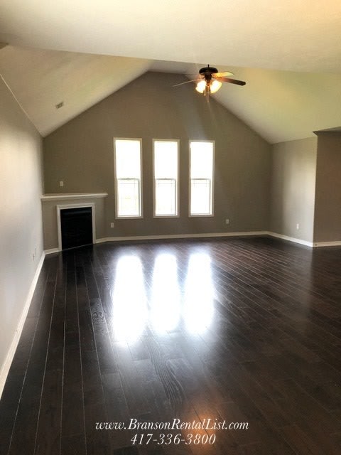 Over 2 000 Sqft On One Level – photo 5