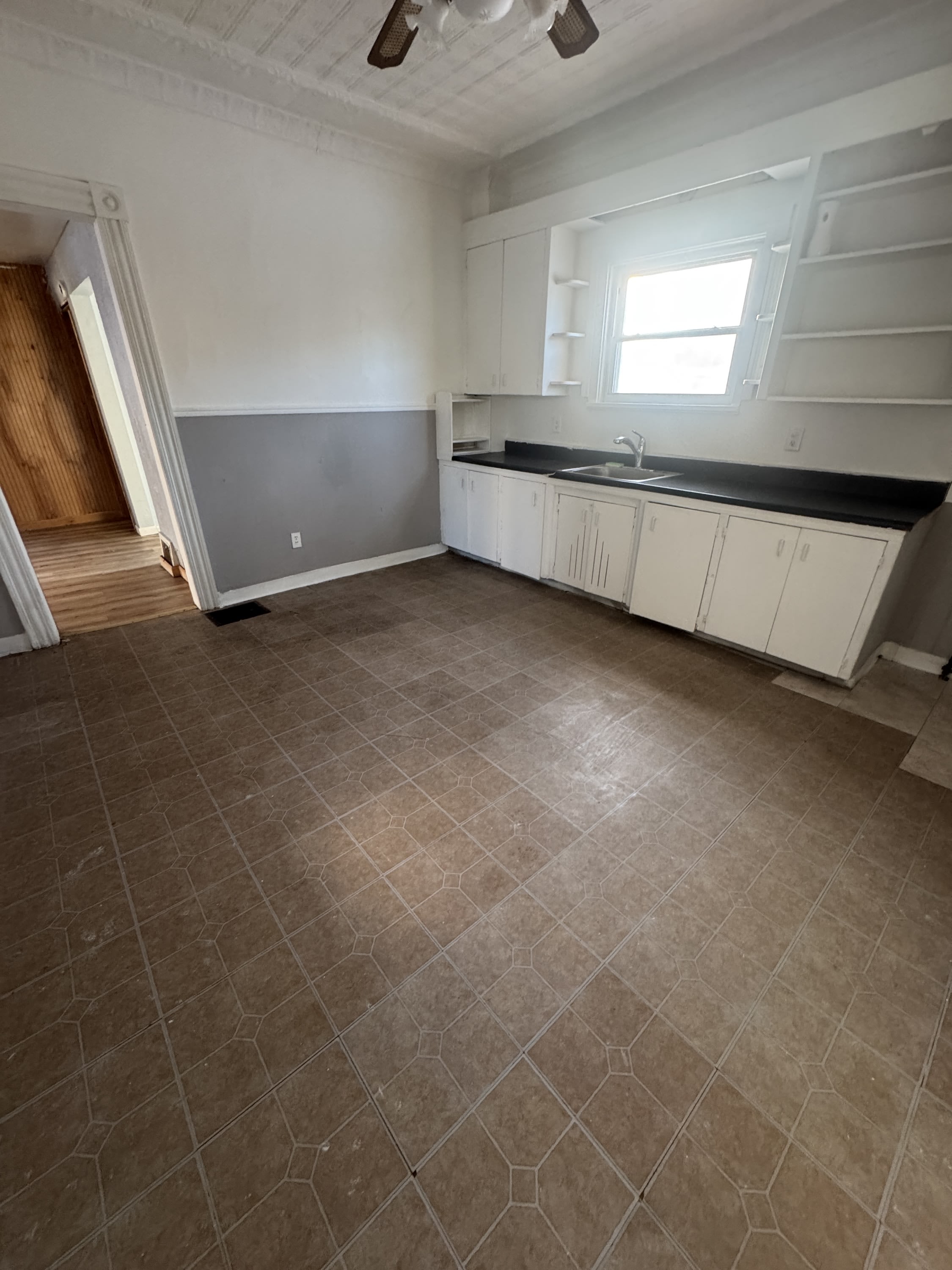 8 Laurel Street – photo 4