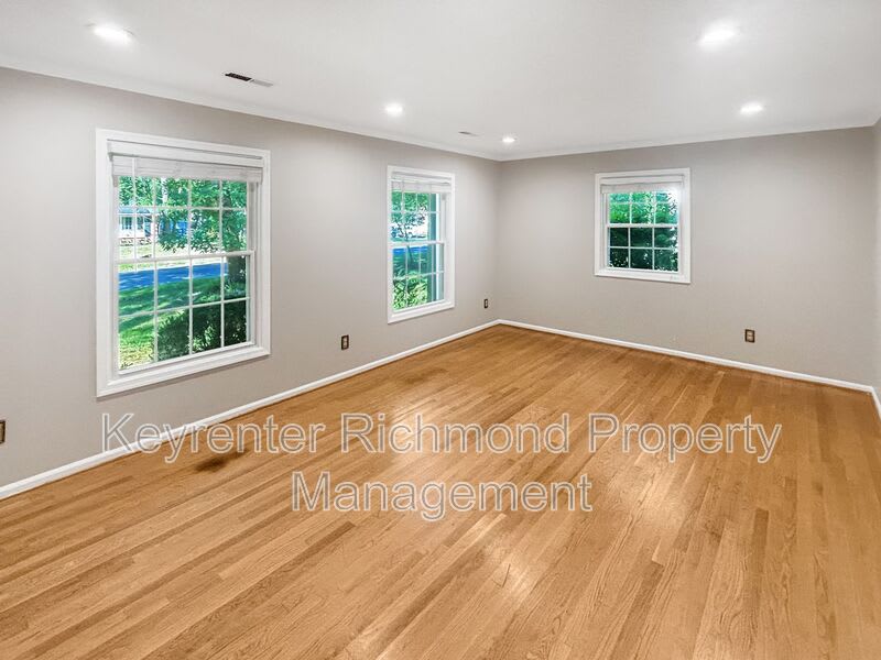 1509 Olde Coalmine Road – photo 4