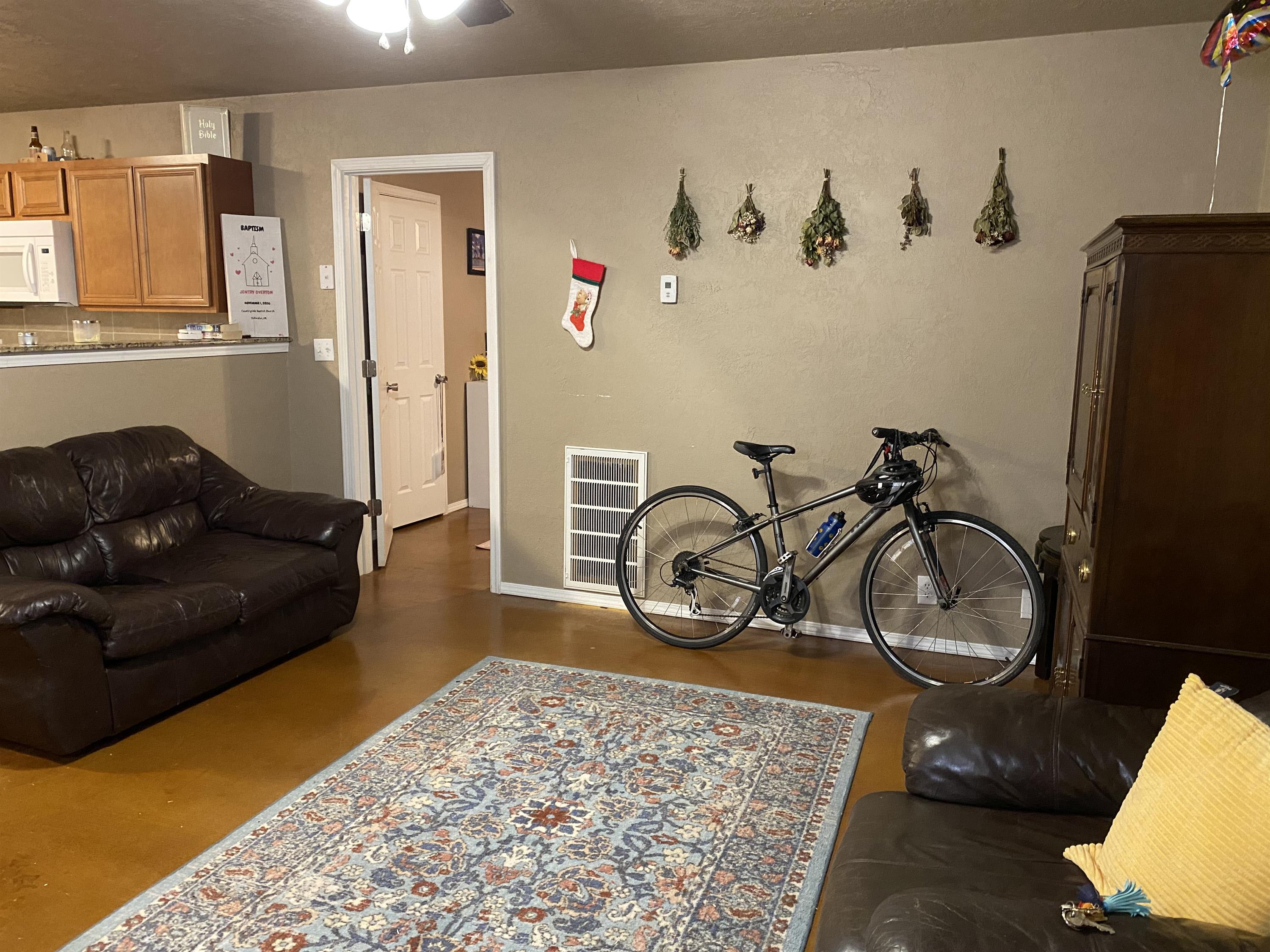 3211 1/2 South West – photo 3