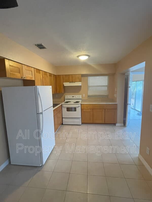 5410 4Th St N – photo 5