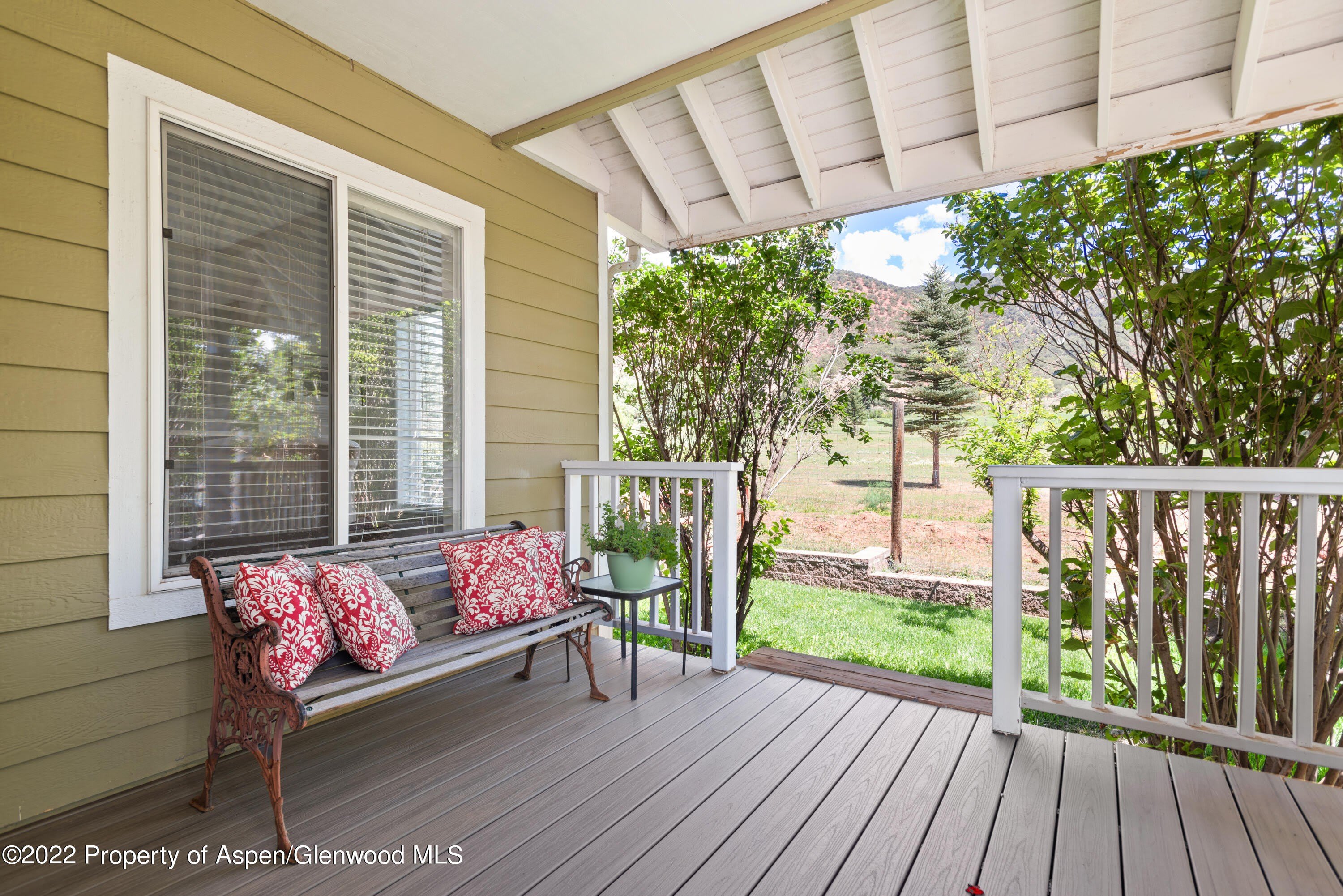 965 Lupine Circle – photo 2