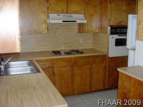 1227 Craig St – photo 4