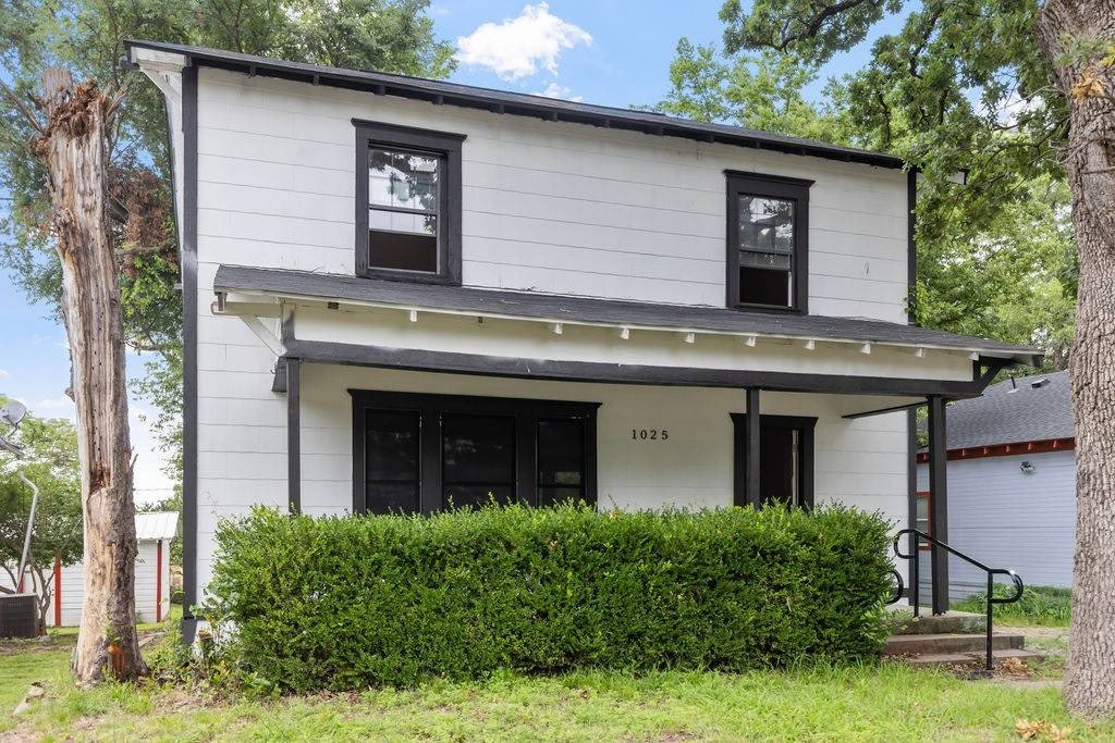1025 W Walker St – photo 4