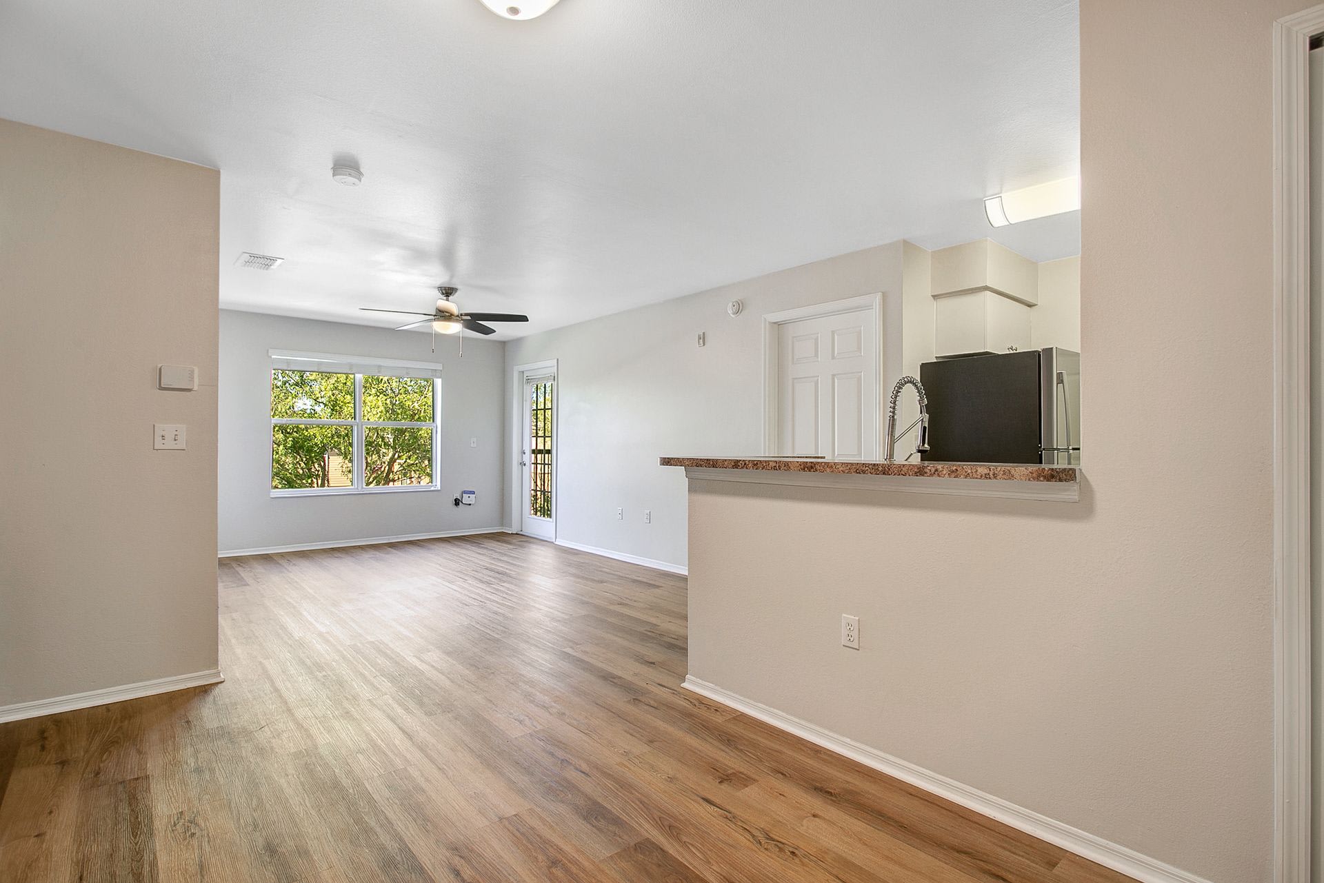 Fountain Place Apartments – photo 5