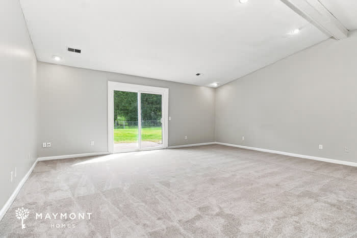 225 Rockingham Road – photo 3