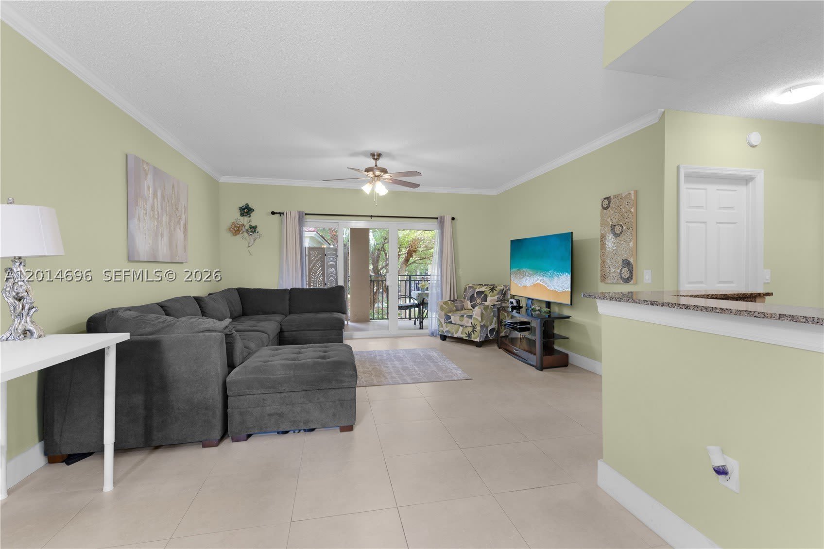 2486 Centergate Dr – photo 3