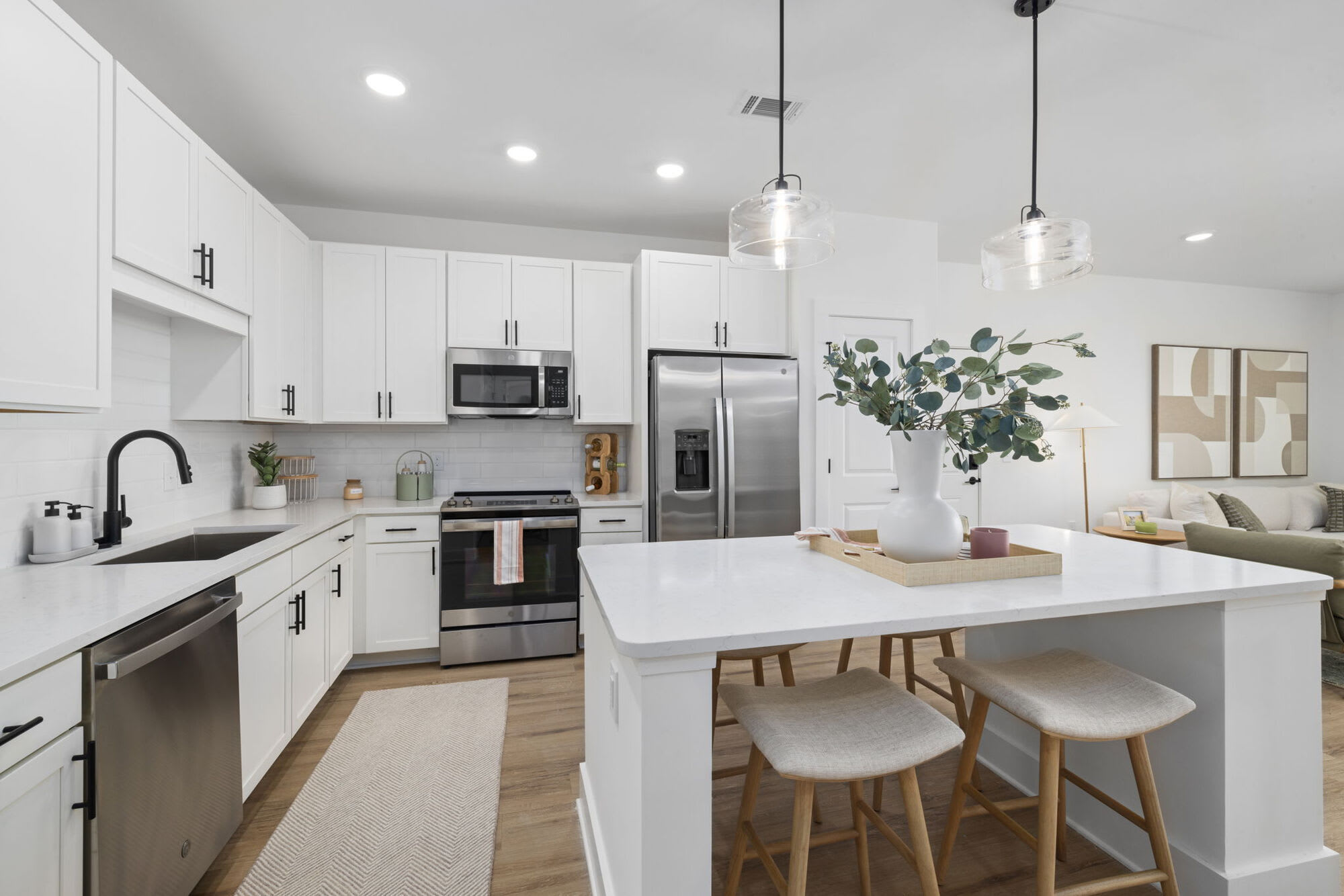 220 Whistling Swan Drive – photo 3