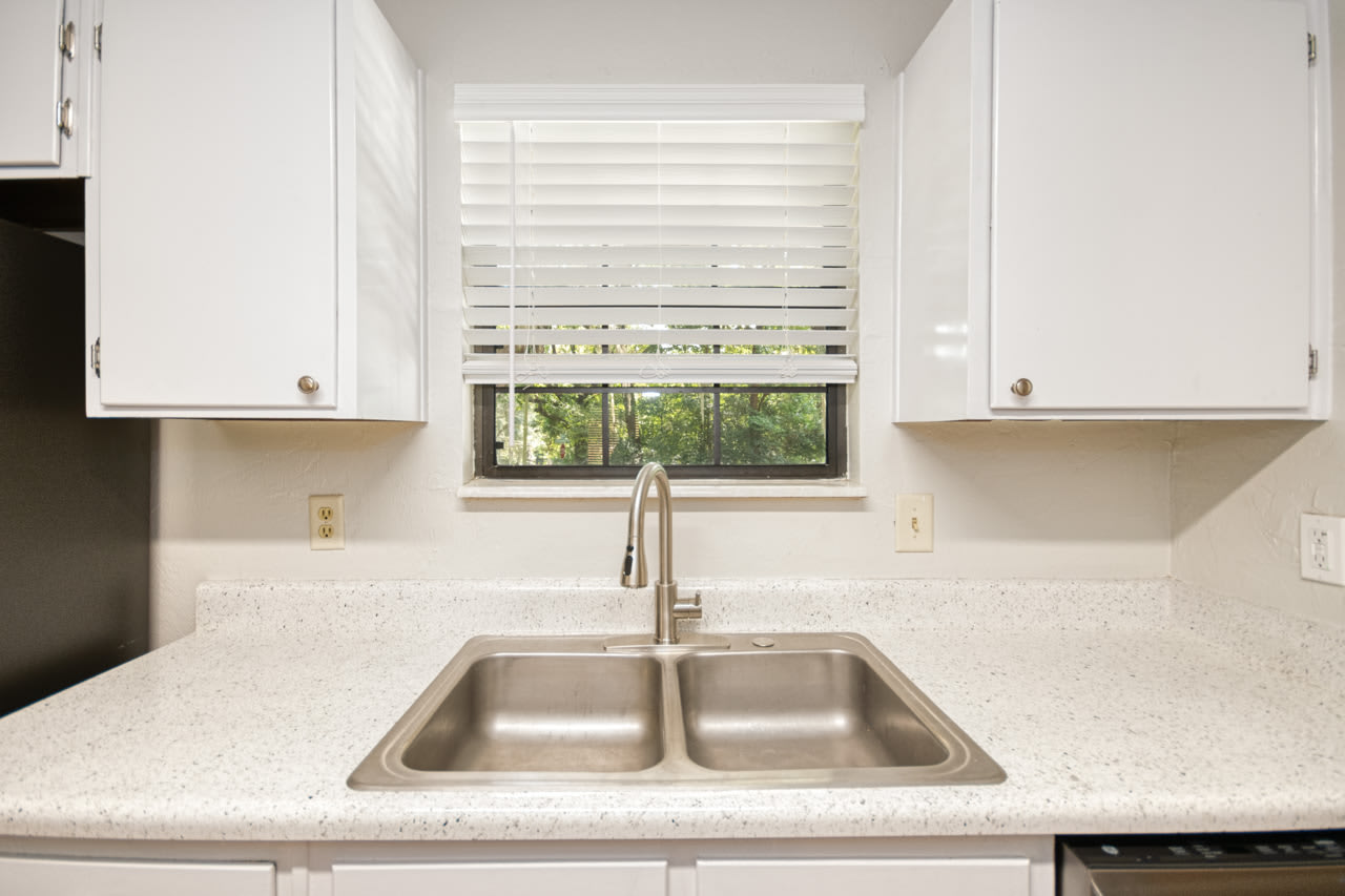 1344 Cherry Street 8 – photo 4