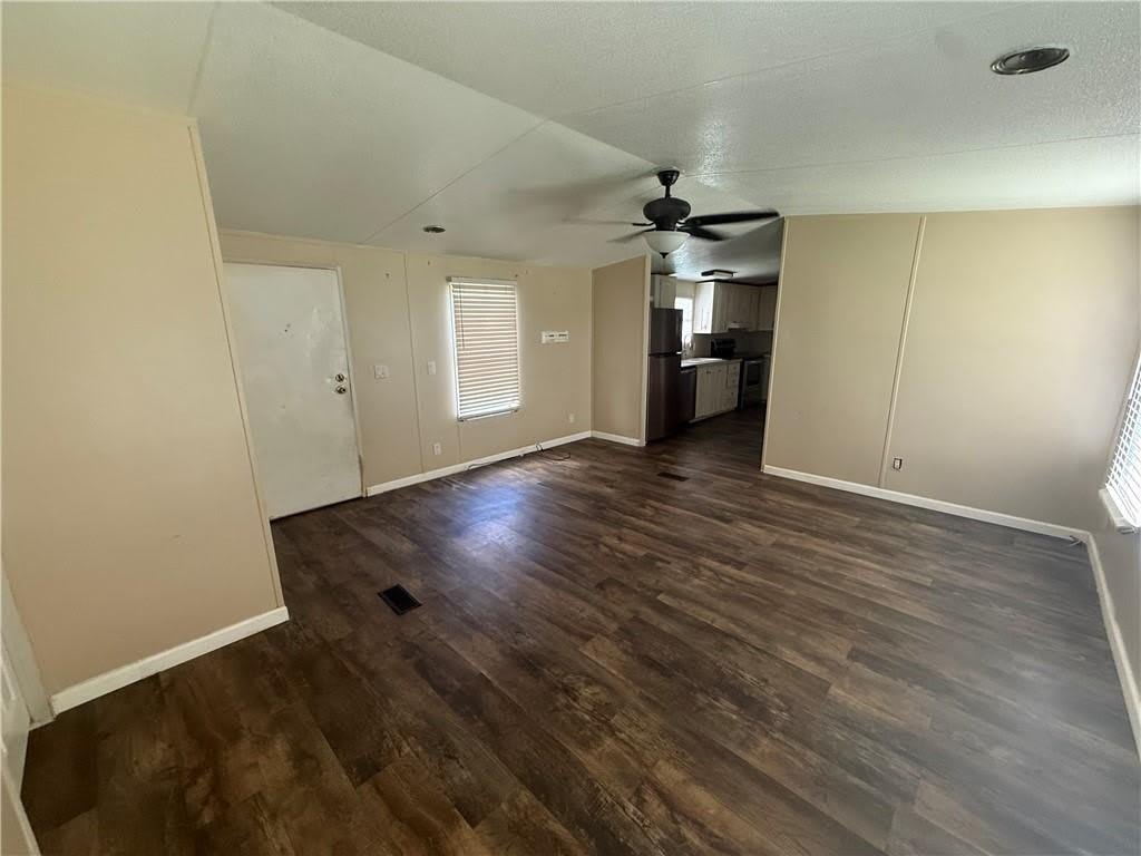 186 Wren Lane S – photo 4