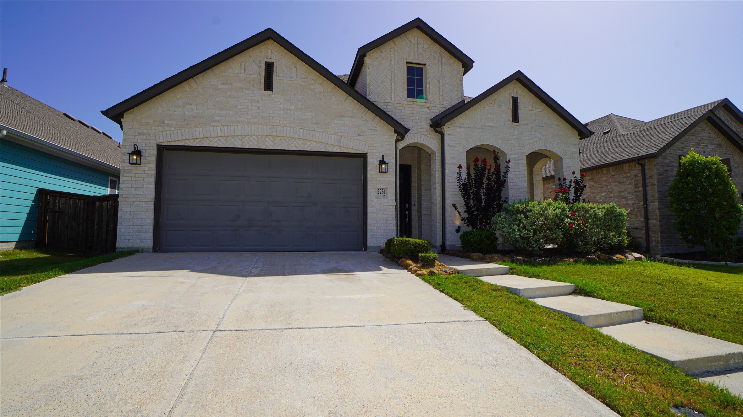 2251 Brookside Drive – photo 2