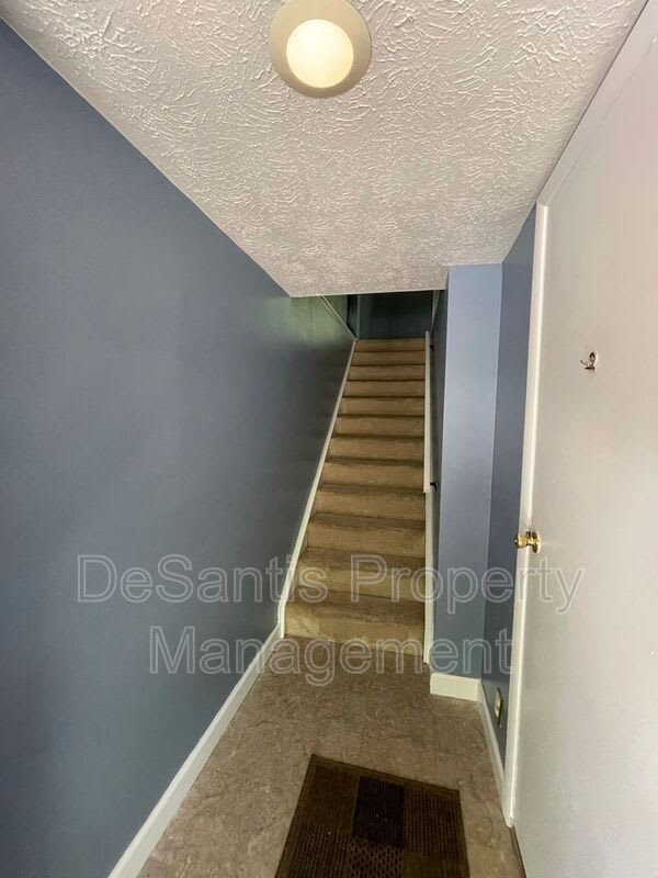 604 Arkwood Drive – photo 3
