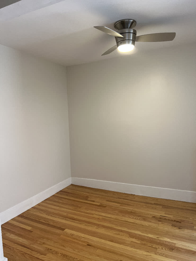 13 Anderson St – photo 5