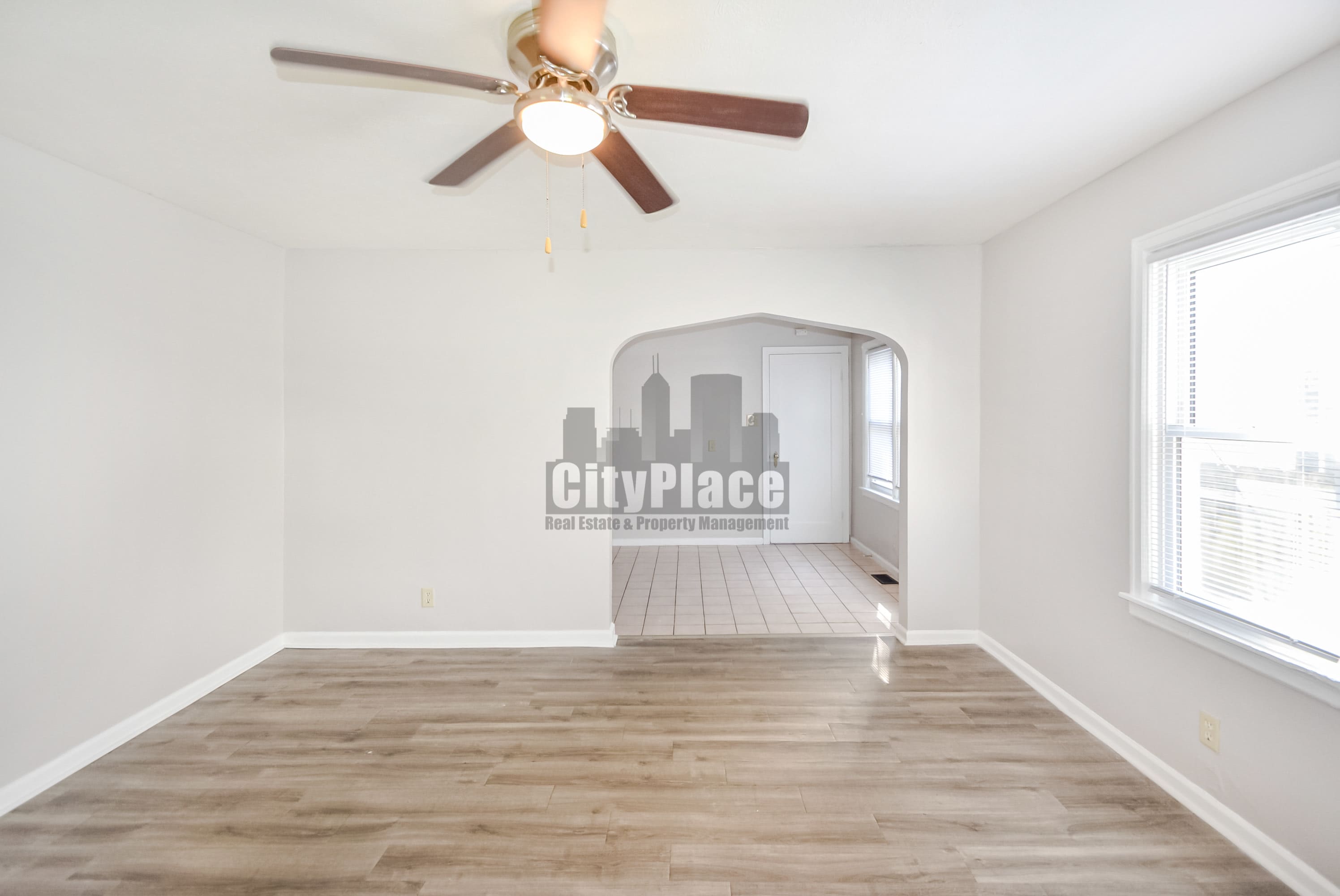 1525 N Colorado Ave – photo 5