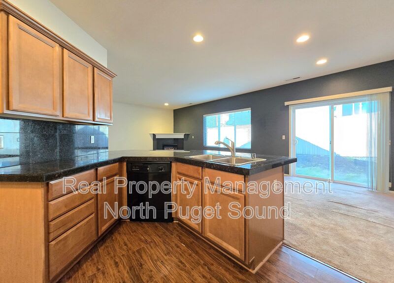 8621 12th St SE – photo 5