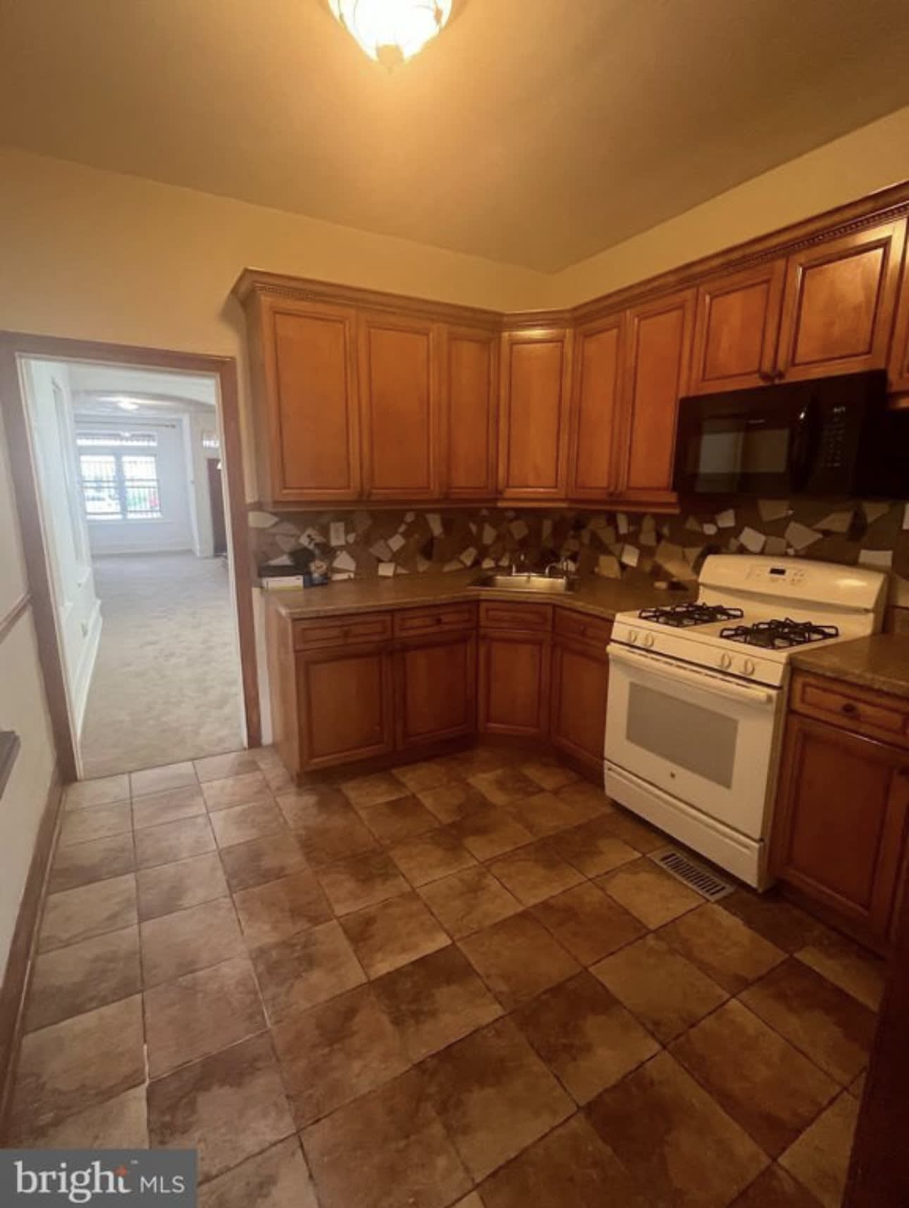 4216 Wyalusing Avenue – photo 4