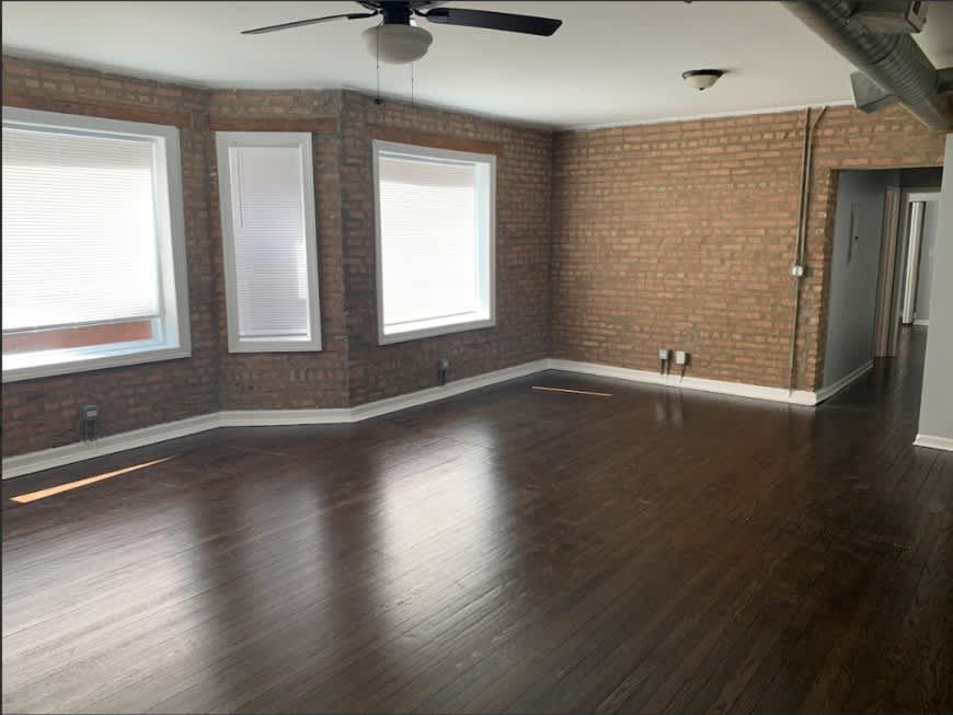 7752 South Essex Ave – photo 1