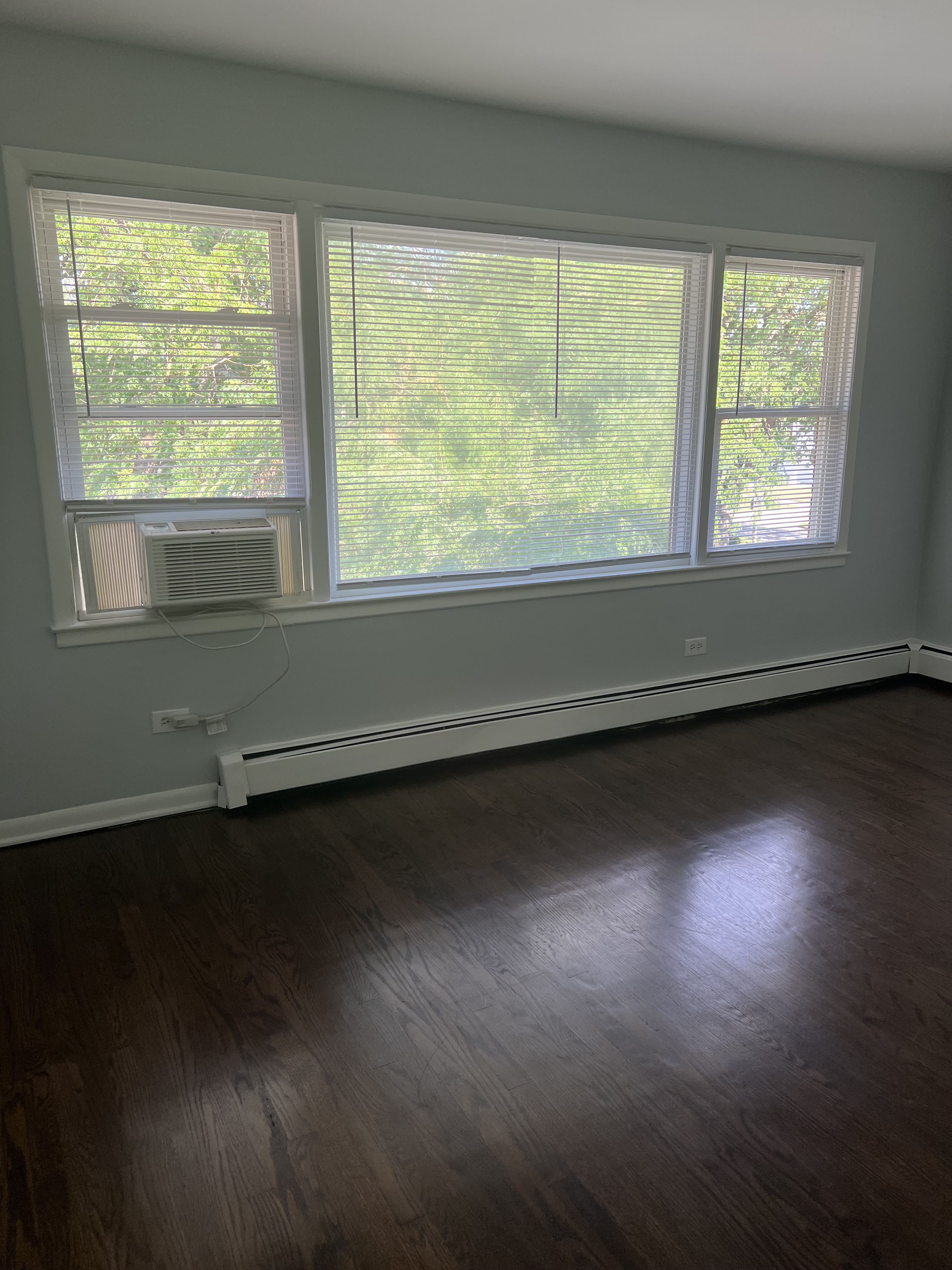 1020 South 13th Avenue – photo 2