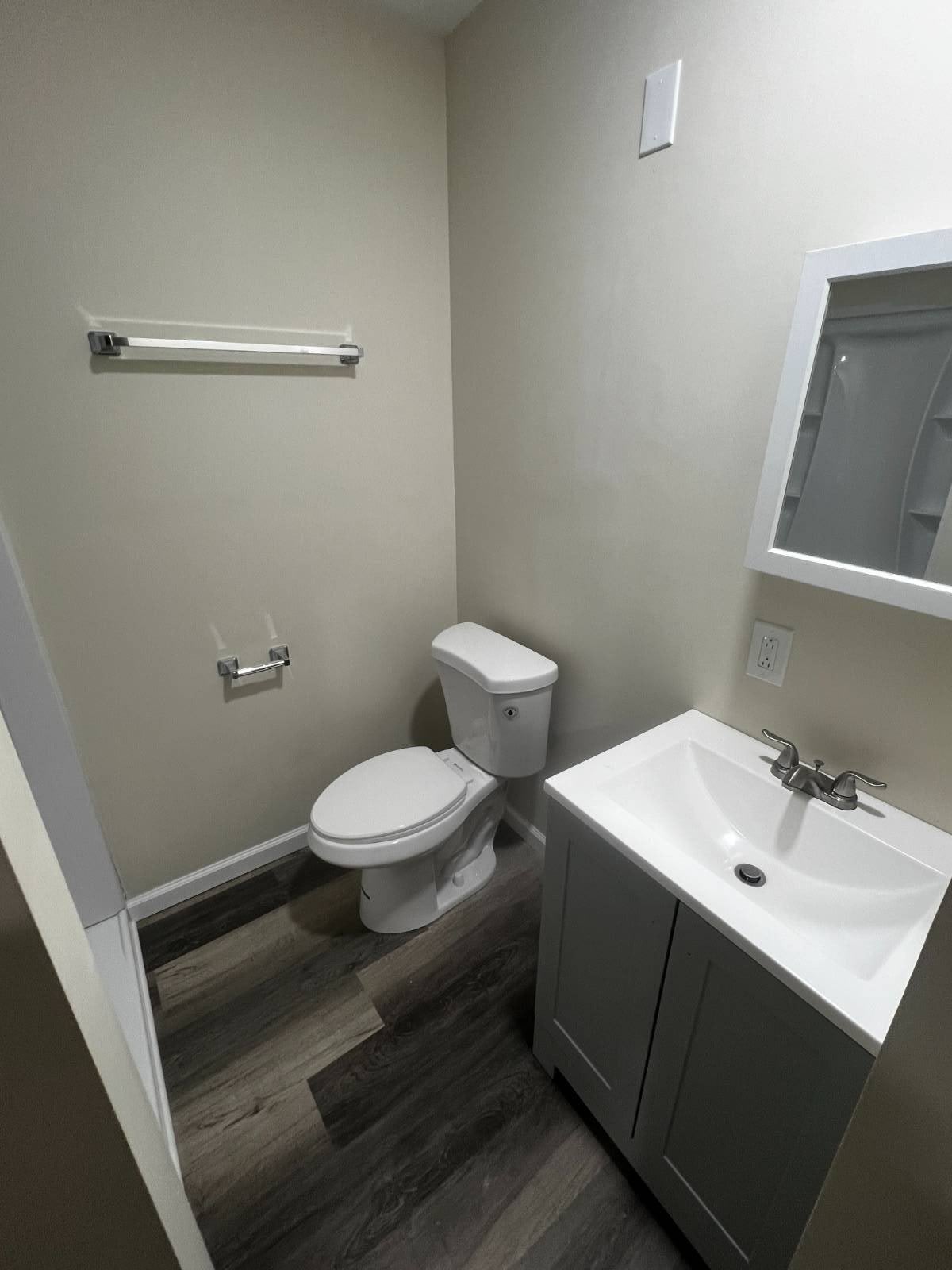 551 N Lee Ave – photo 5