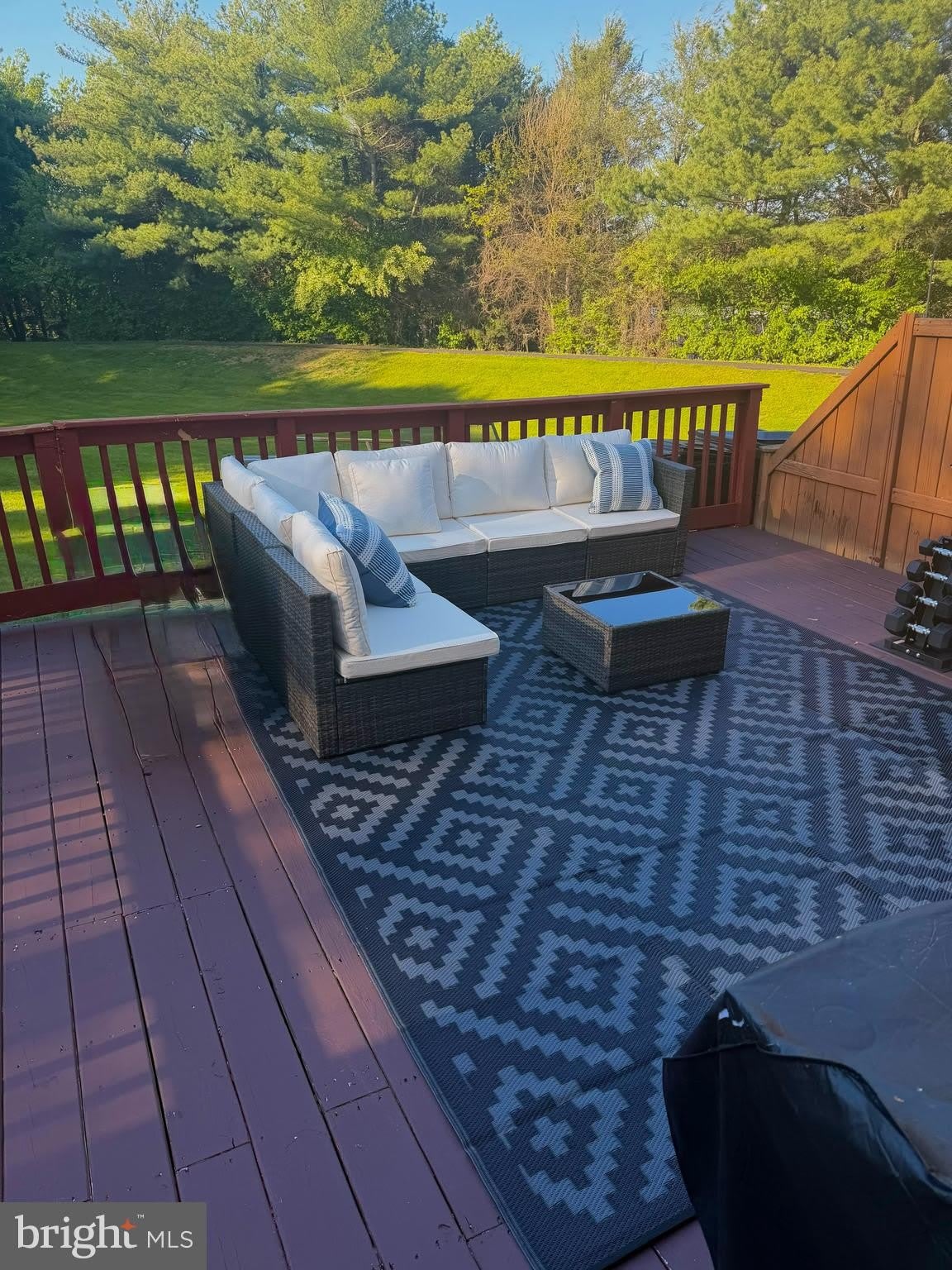 283 MCINTOSH Road – photo 1