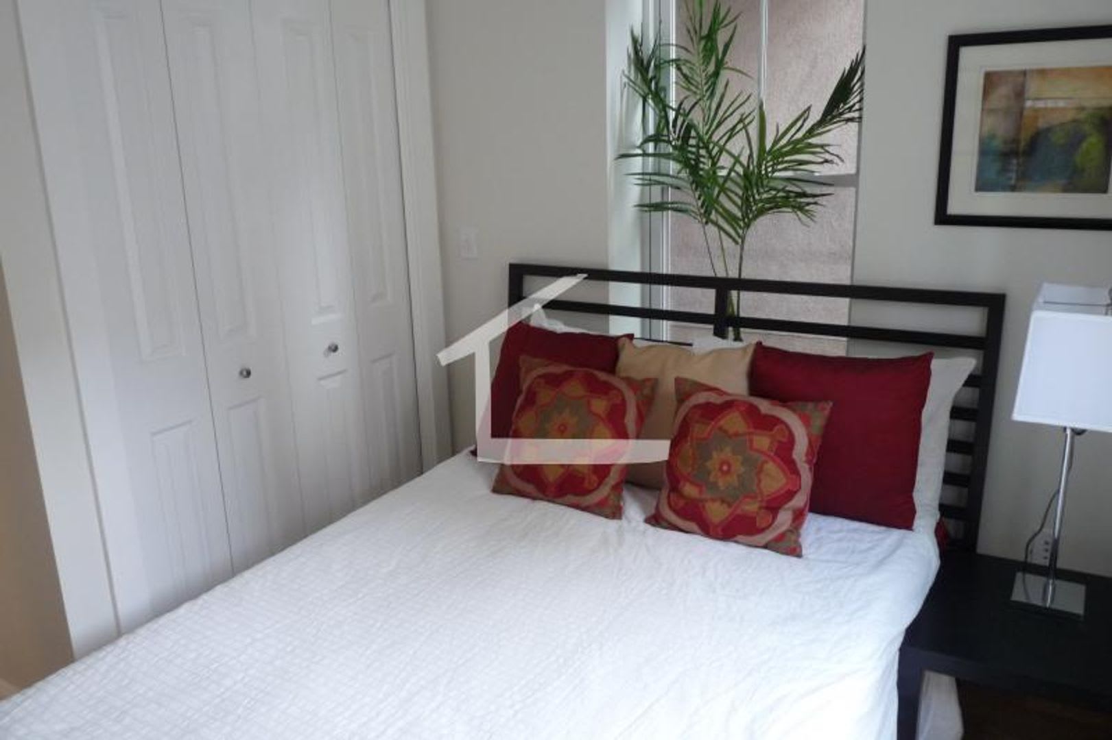Nice 3 bed in Brookline – photo 5
