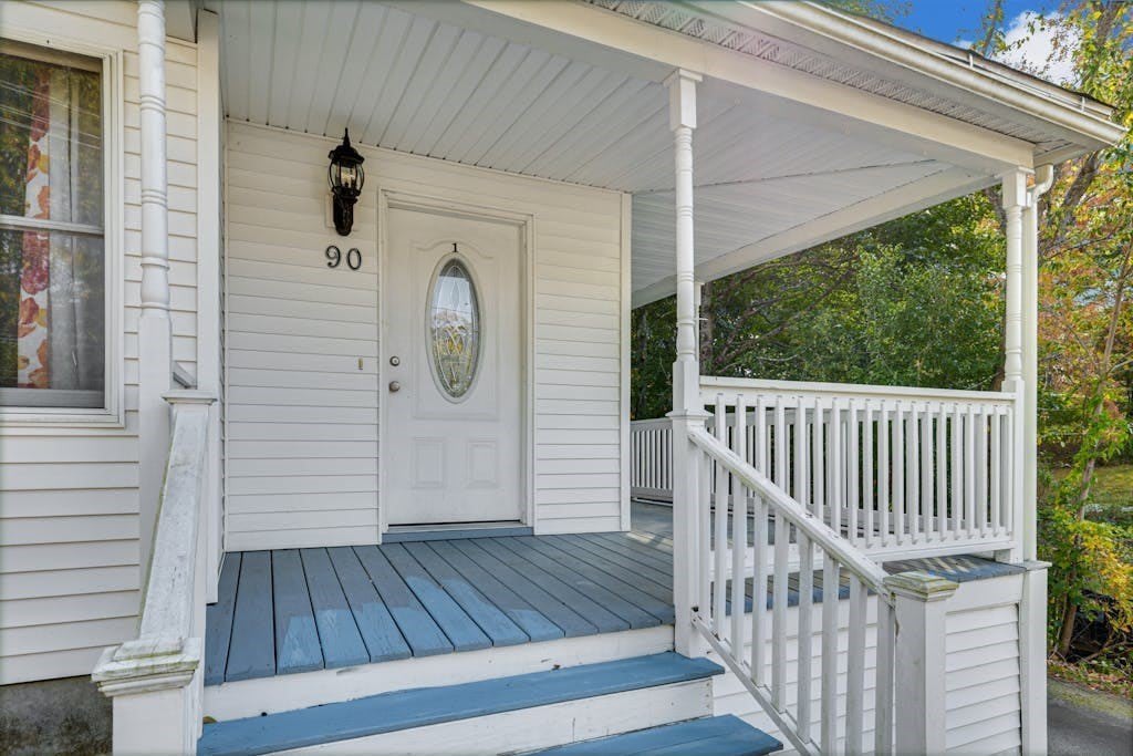 90 E Main – photo 3