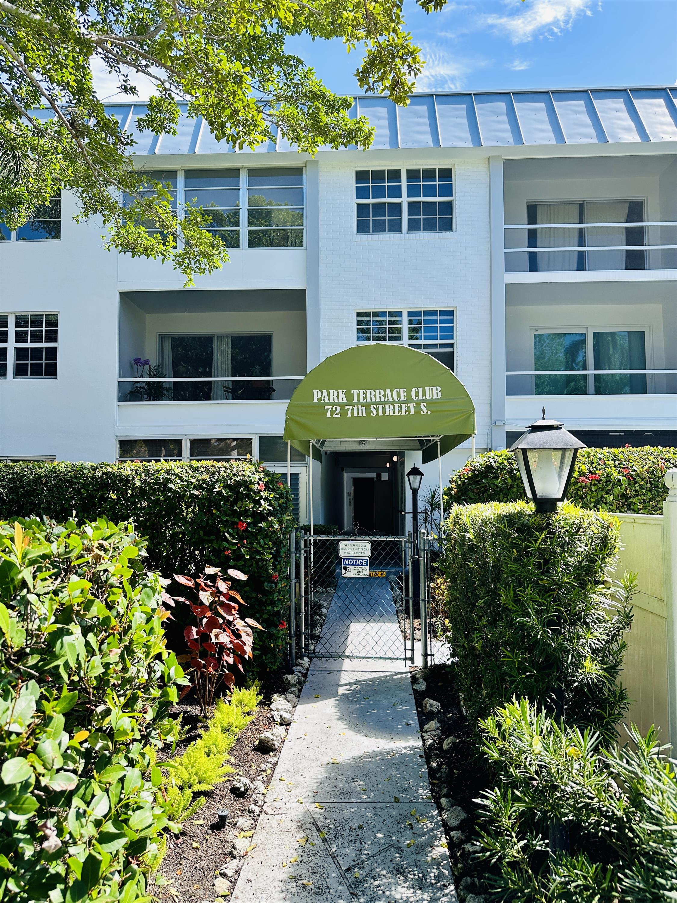 72 7th Street South – photo 2