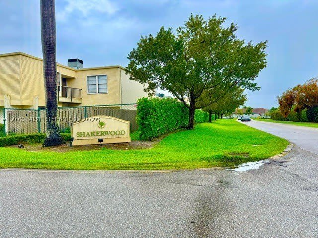 1569 Shaker Cir – photo 1
