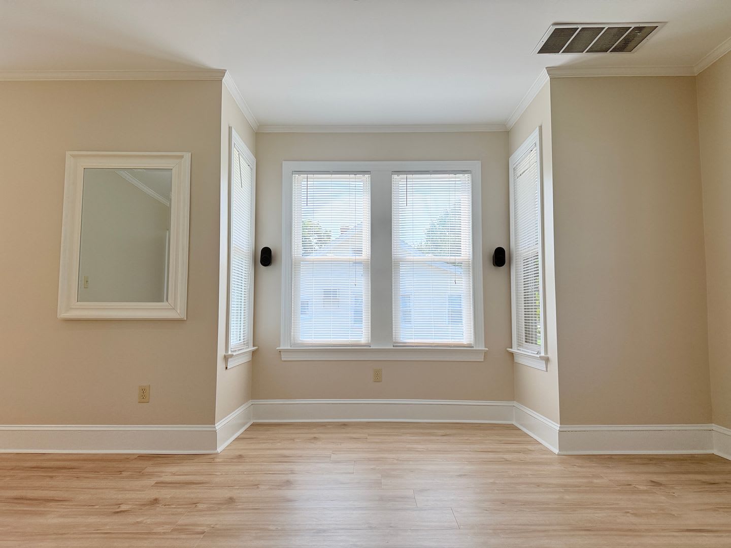 Updated 2-Bedroom Home in the Heart of Greenwood – photo 3