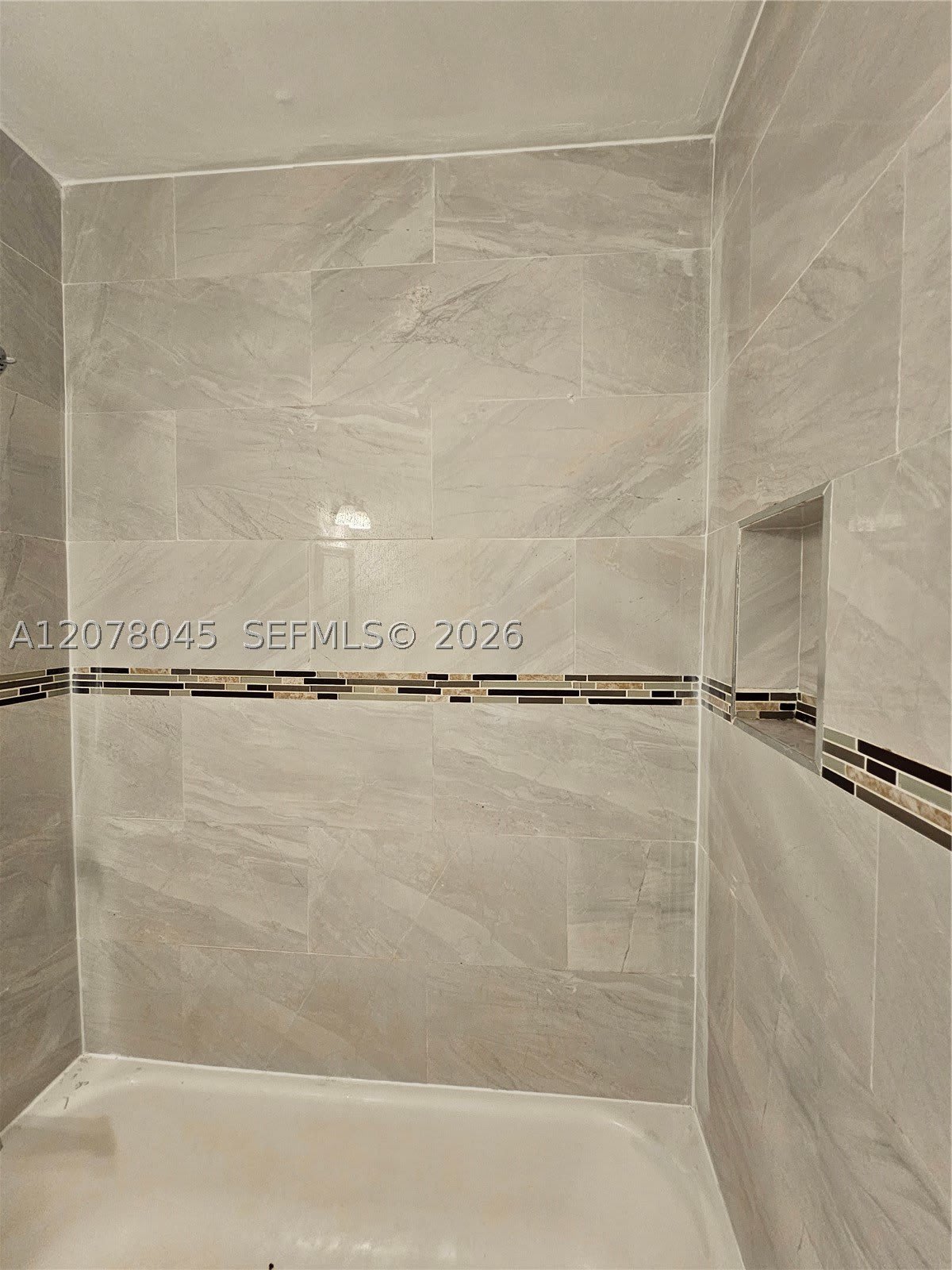 6580 W 27Th Ct – photo 5