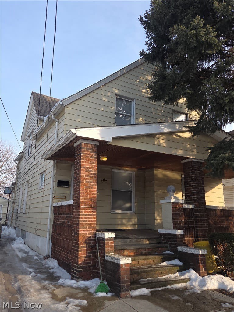 3803 E 50Th Street – photo 2