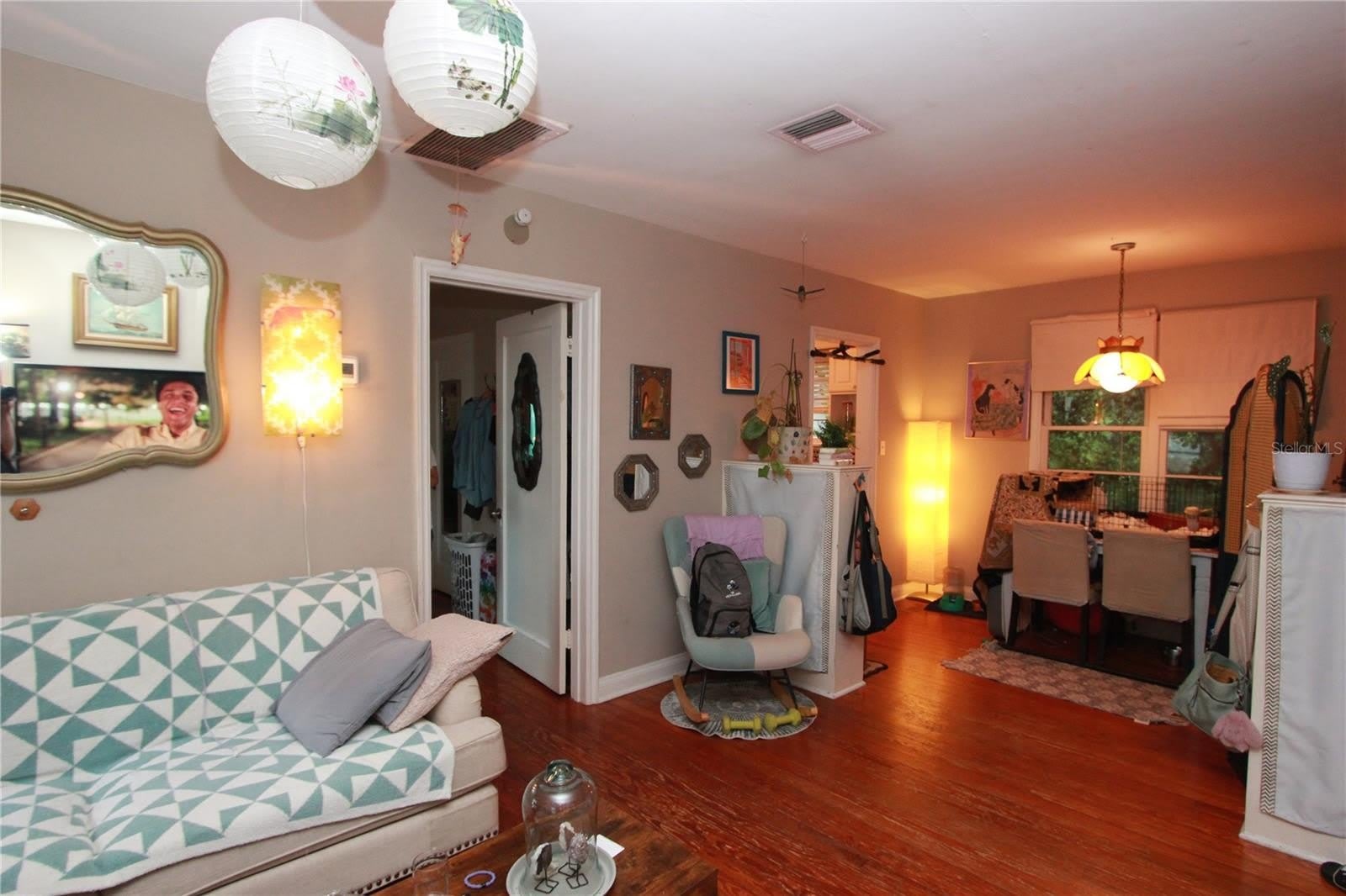 419 E GORE Street – photo 5