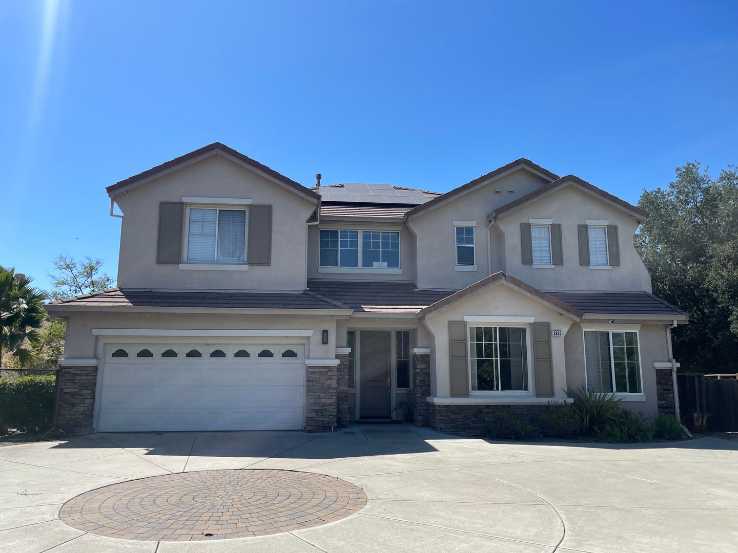 Spectacular 2 story home w/pool/spa/bulit in BBQ, fire pit and Bocci ball court – photo 2