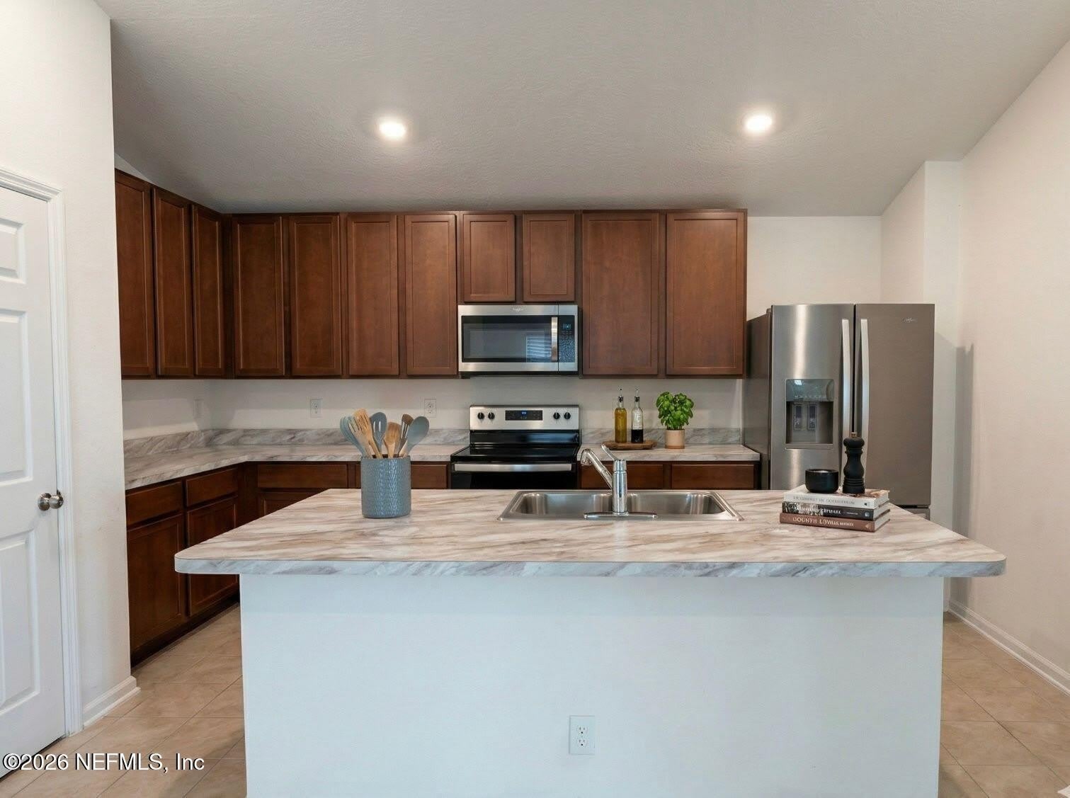 3089 Lucille Lane – photo 5