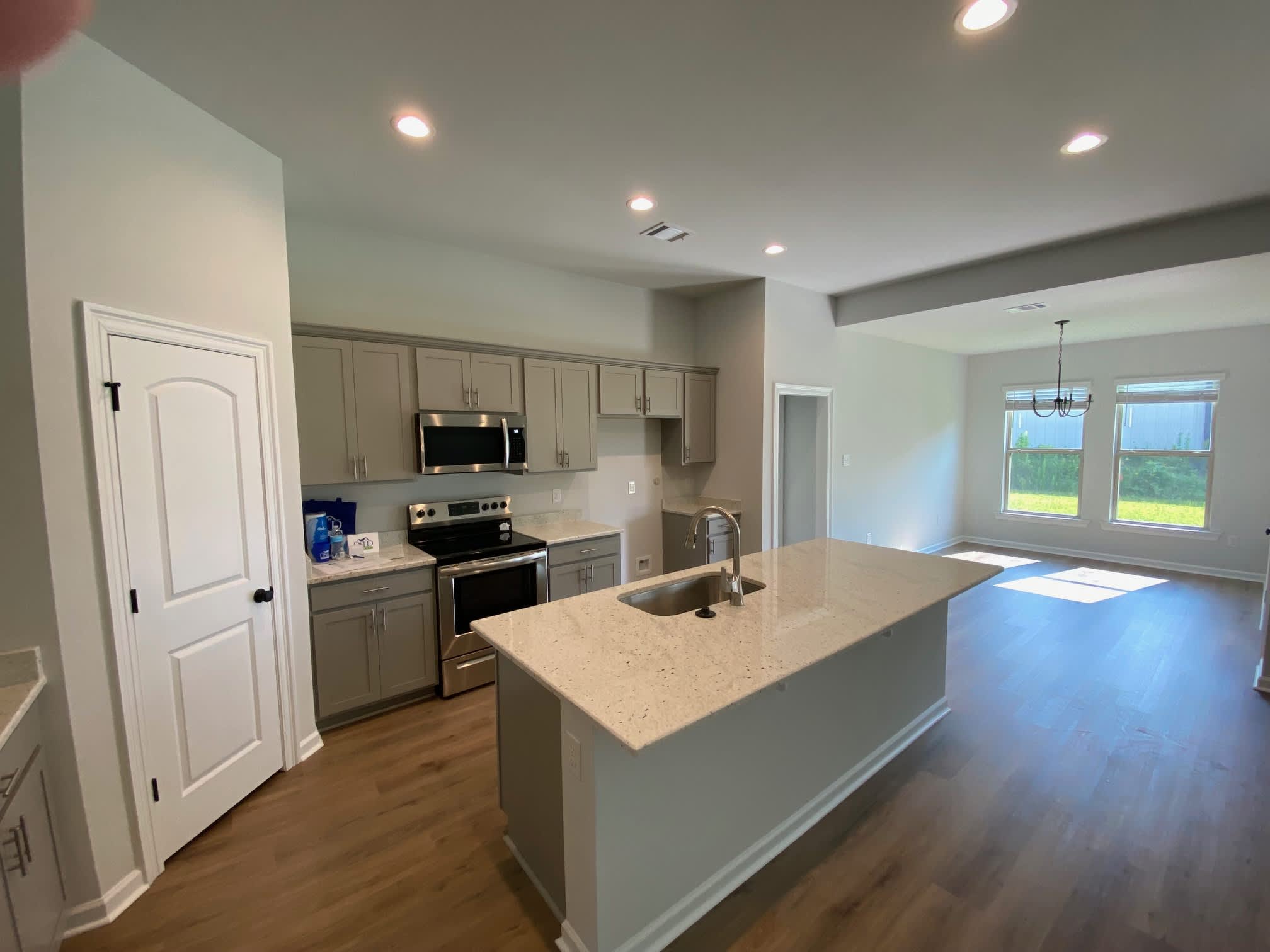 216 Covington Cottage Ln – photo 3